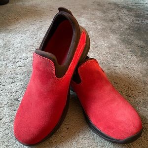 Land’s End Womens clogs